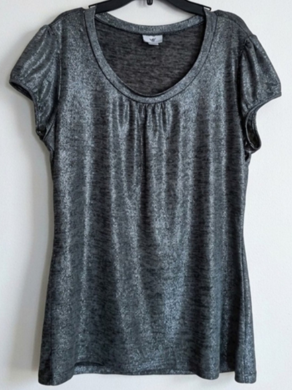 Worthington Shimmery Gray Short Sleeve Scoop Neck Tee
